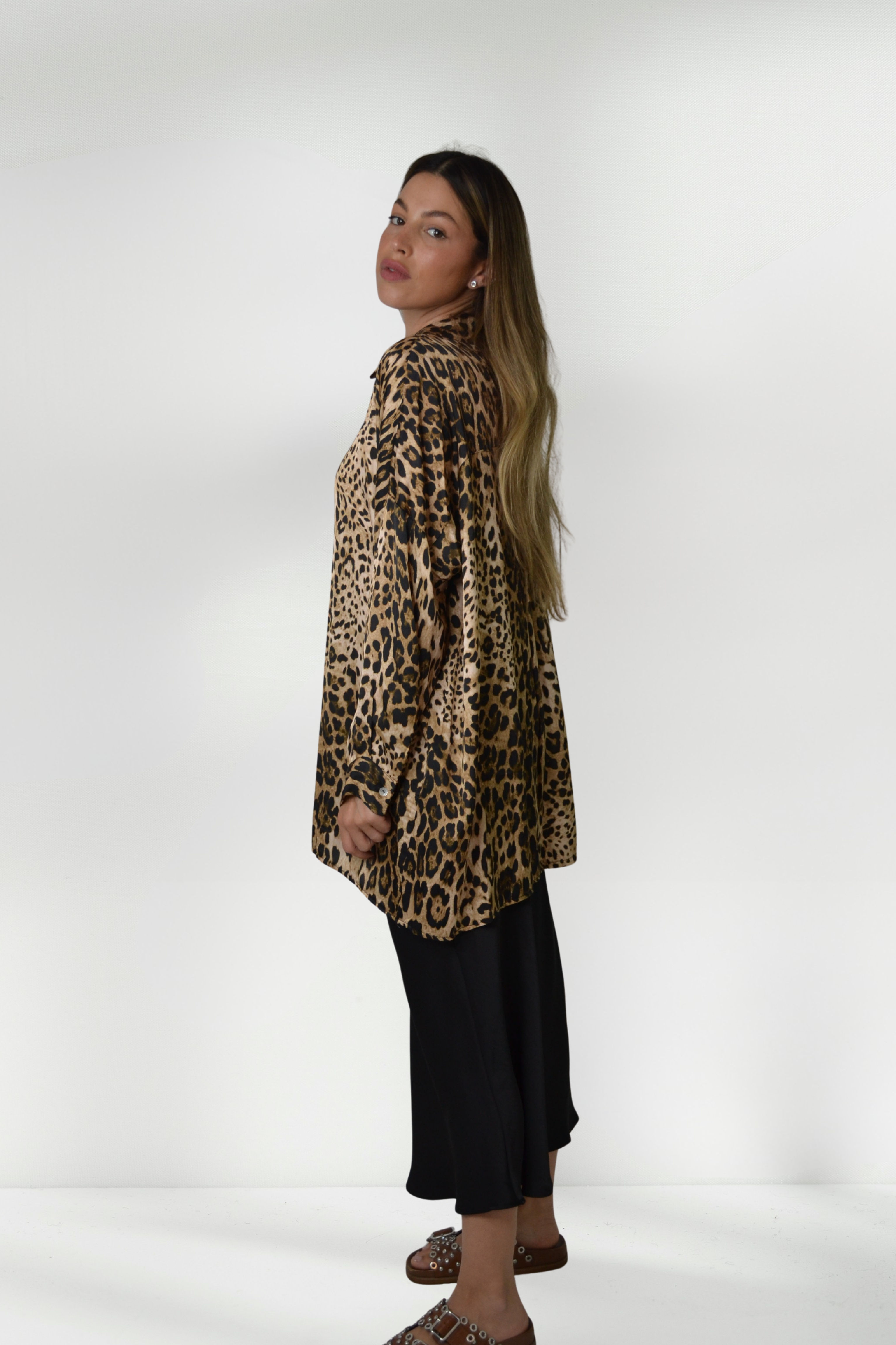 EMILIE SATIN LEOPARD PRINT SHIRT