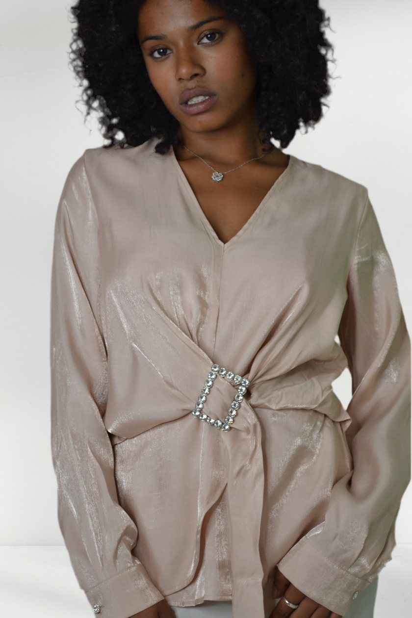 EVER BEIGE WRAP TOP WITH RHINESTONE BUCKLE