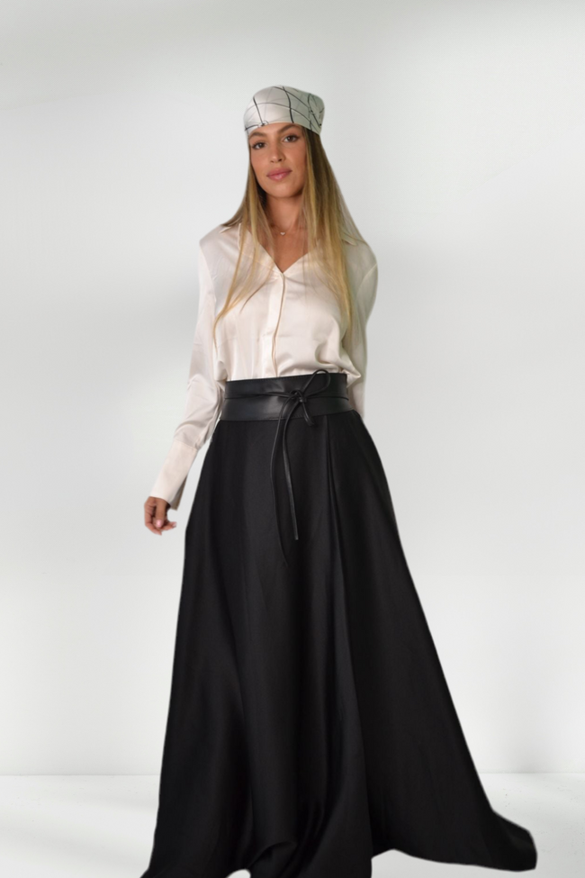 MAYA Satin maxi skirt