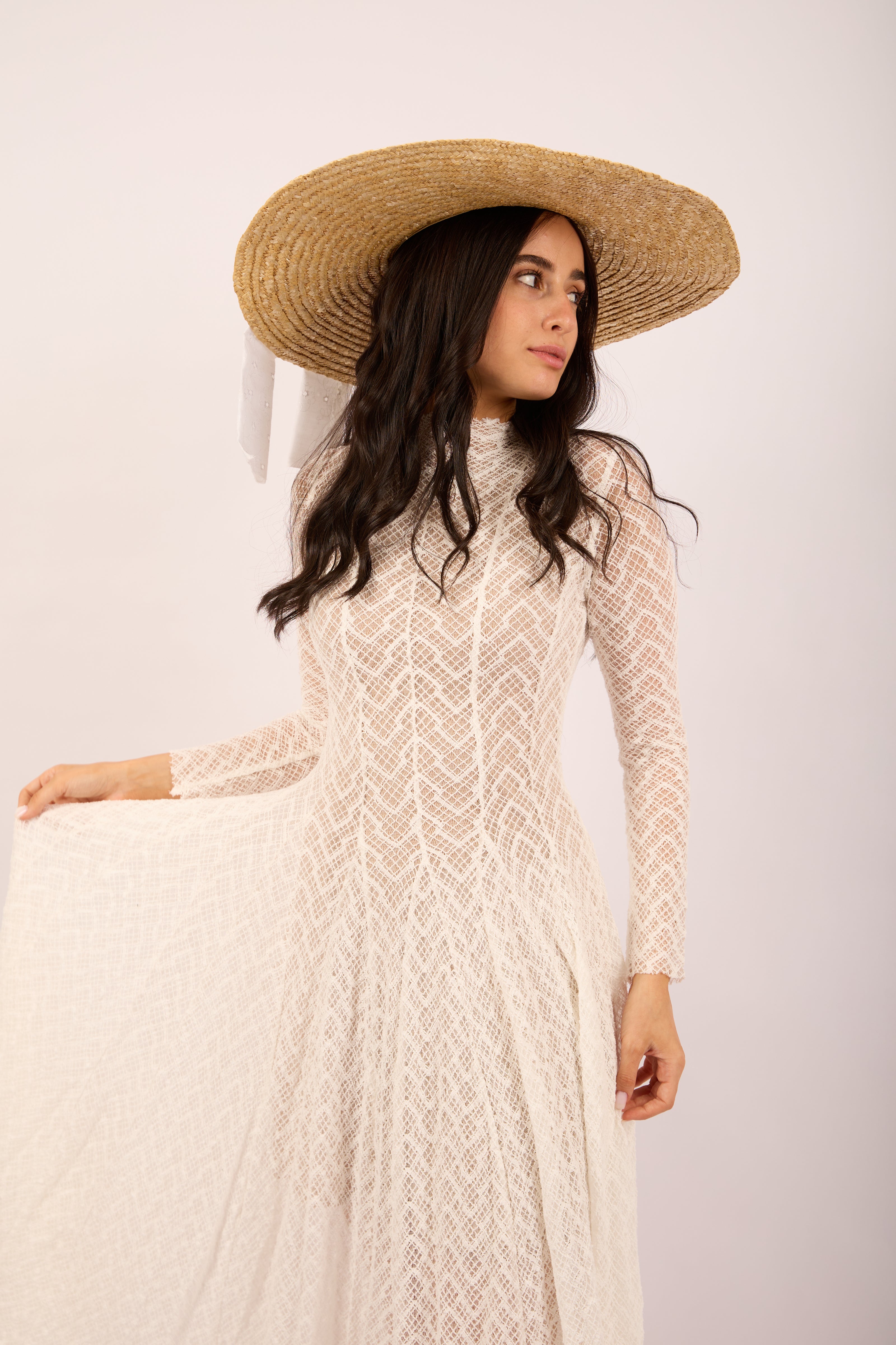 Luna Lace Maxi Dress – White