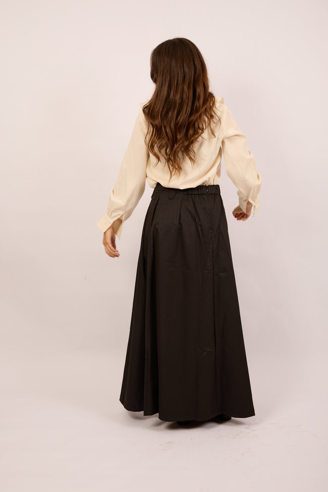 Sophia Pleated Maxi Skirt – Black