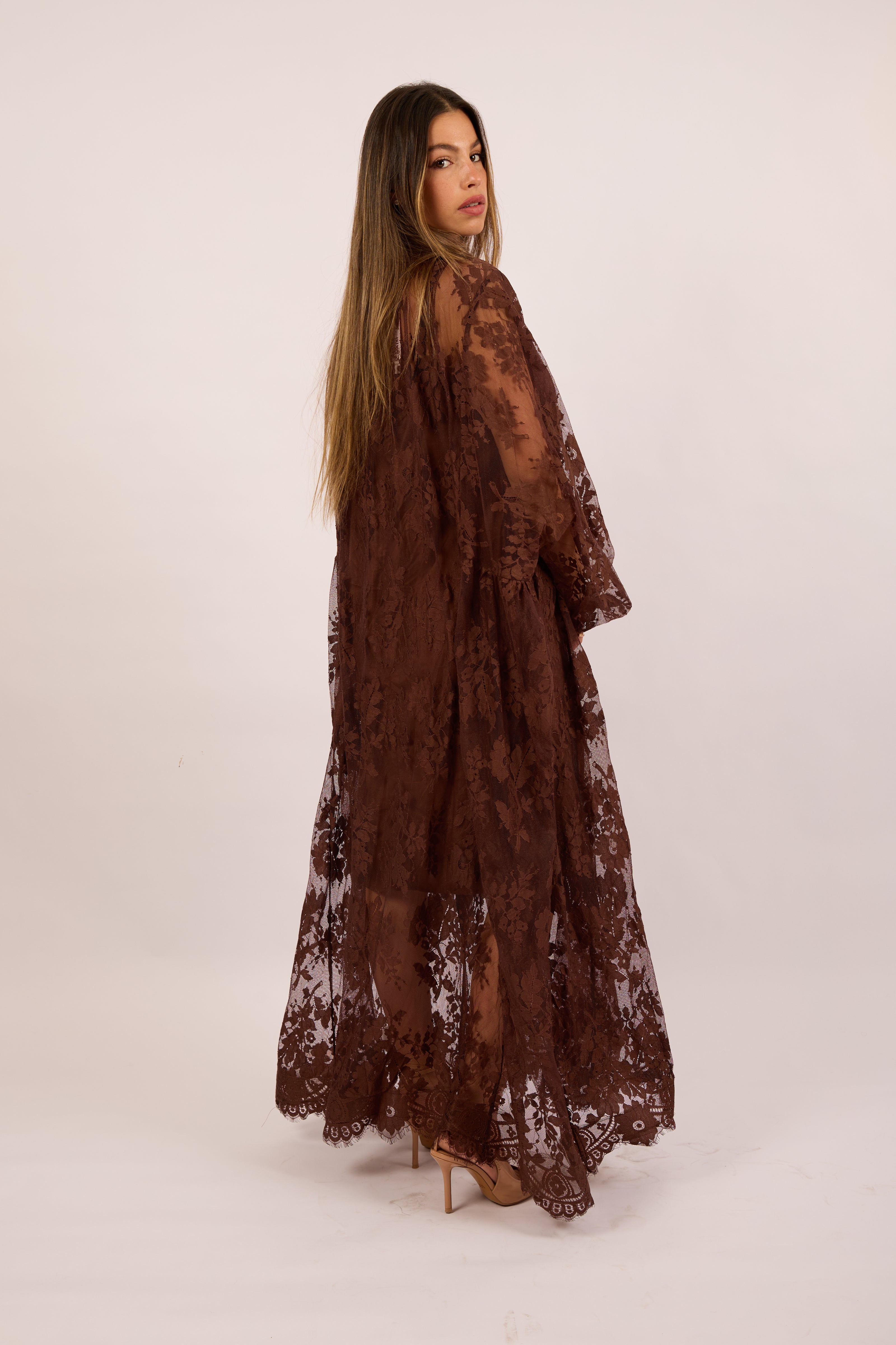 Amira Lace Maxi Dress – Chocolate/Ivory