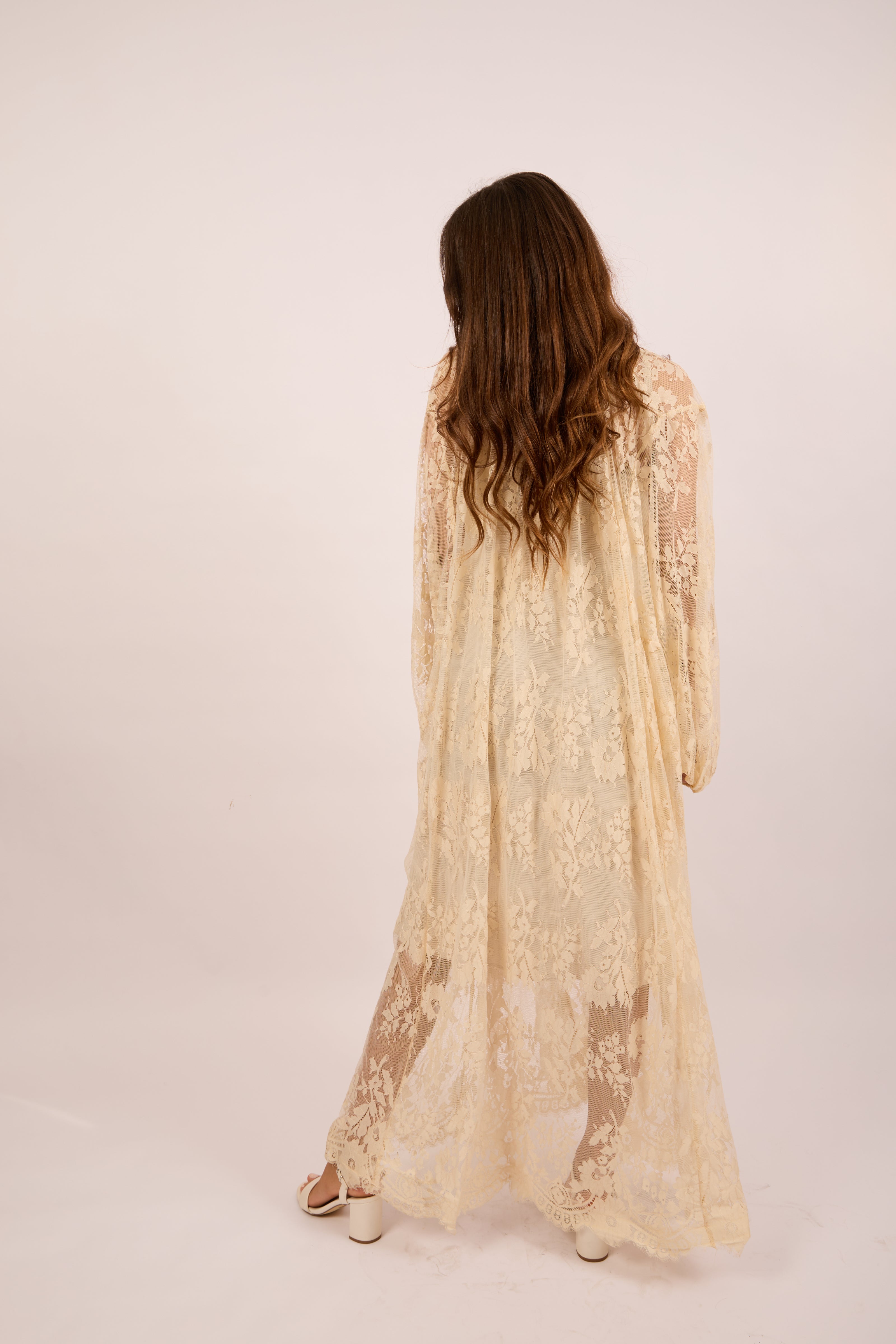 Amira Lace Maxi Dress – Chocolate/Ivory