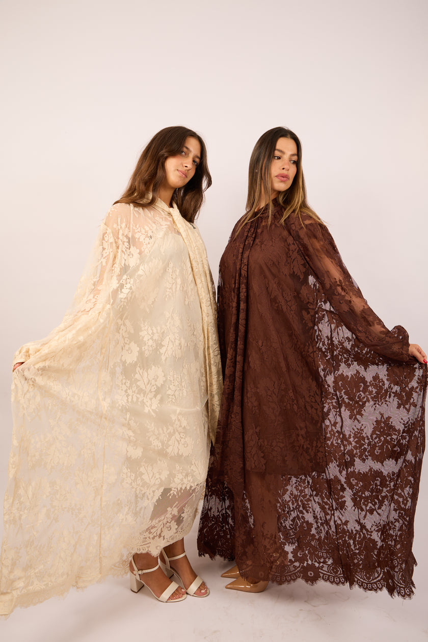 Amira Lace Maxi Dress – Chocolate/Ivory