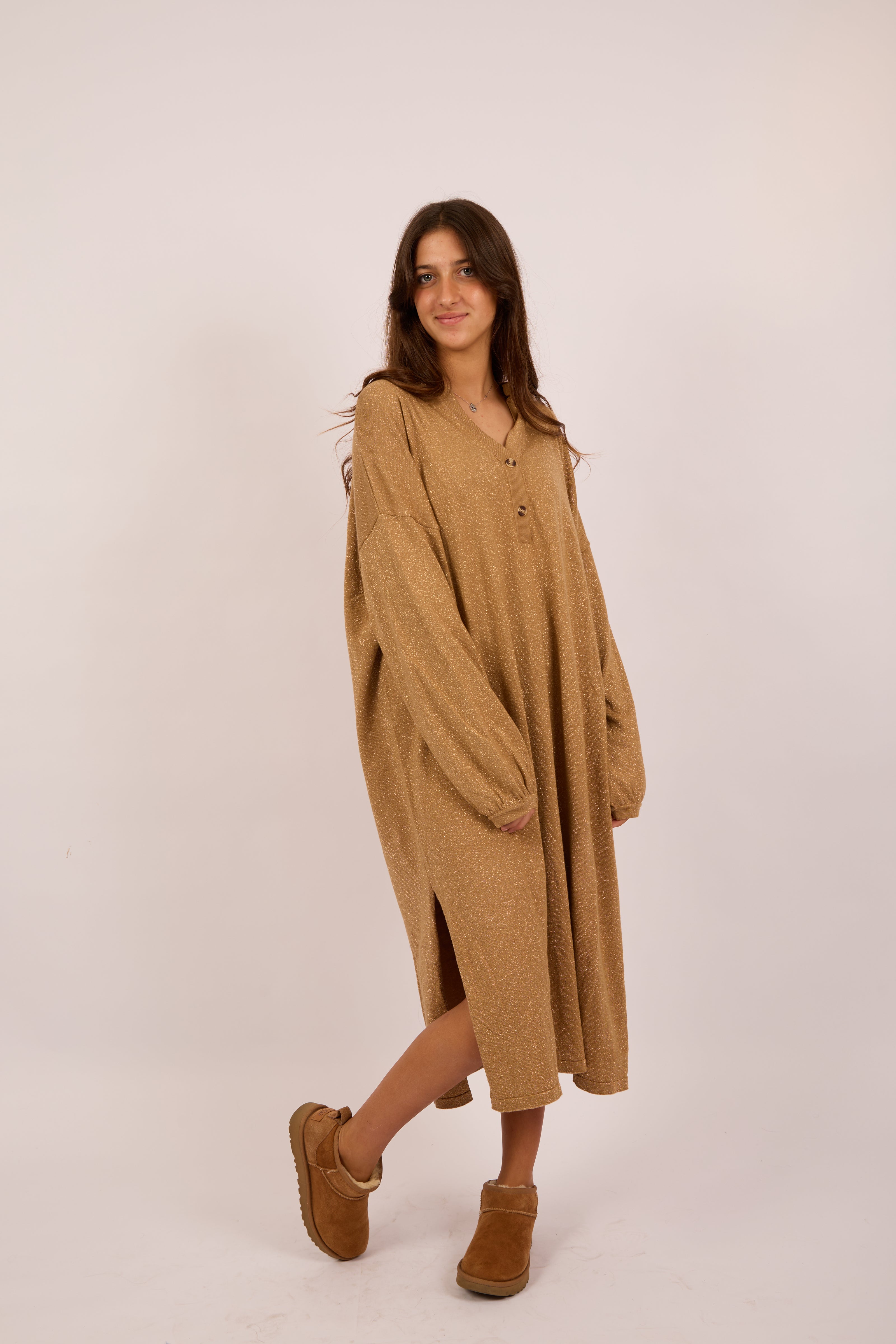 Liora Knit Midi Dress – Gold