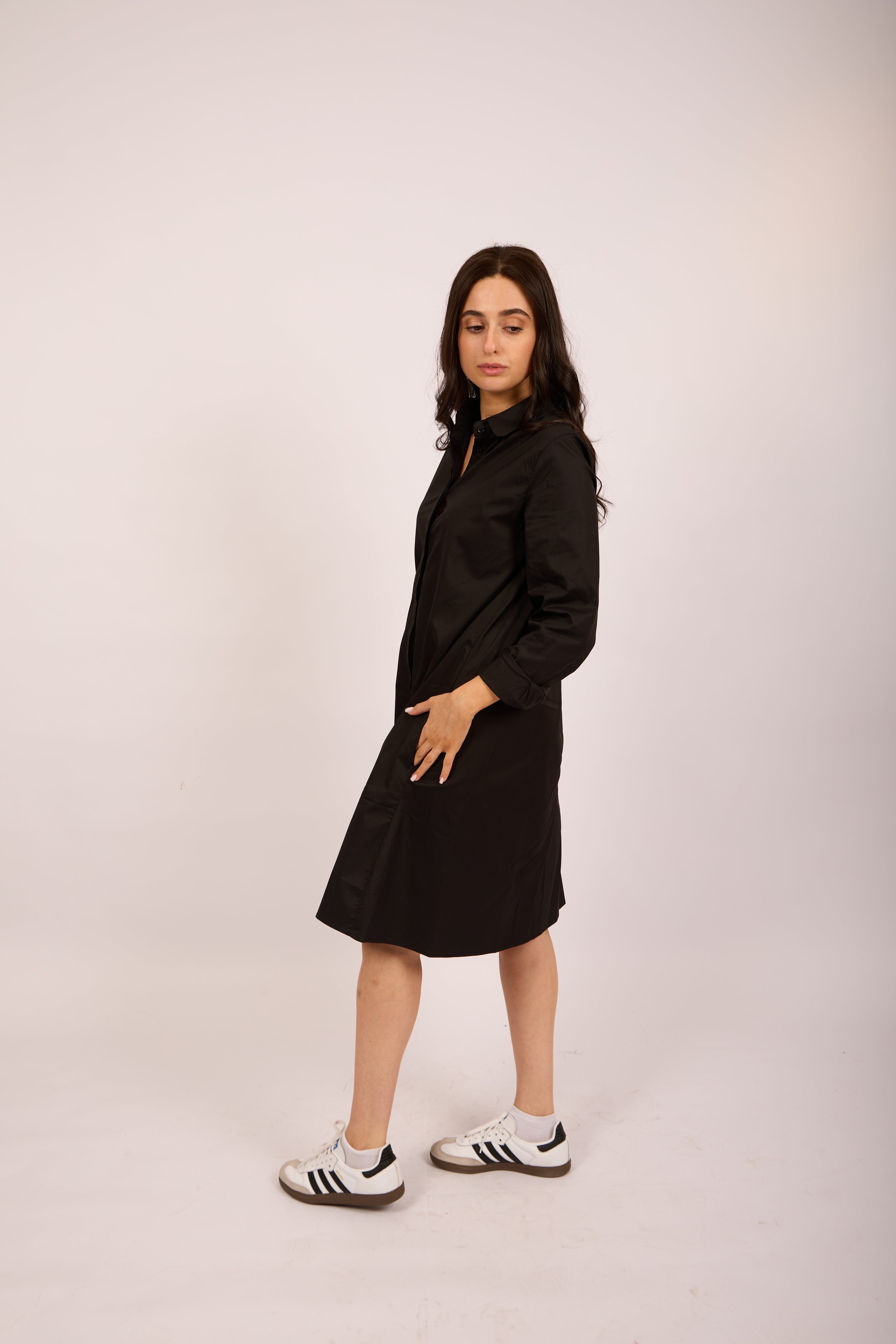 Laurence Black Shirt Dress – Effortless Elegance