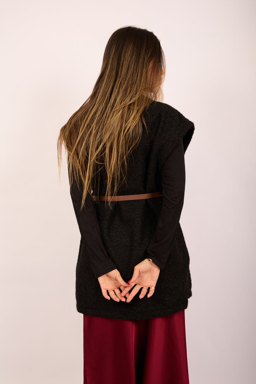 Sanava Textured Vest –  Ivory, Brown, Burgundy & Black