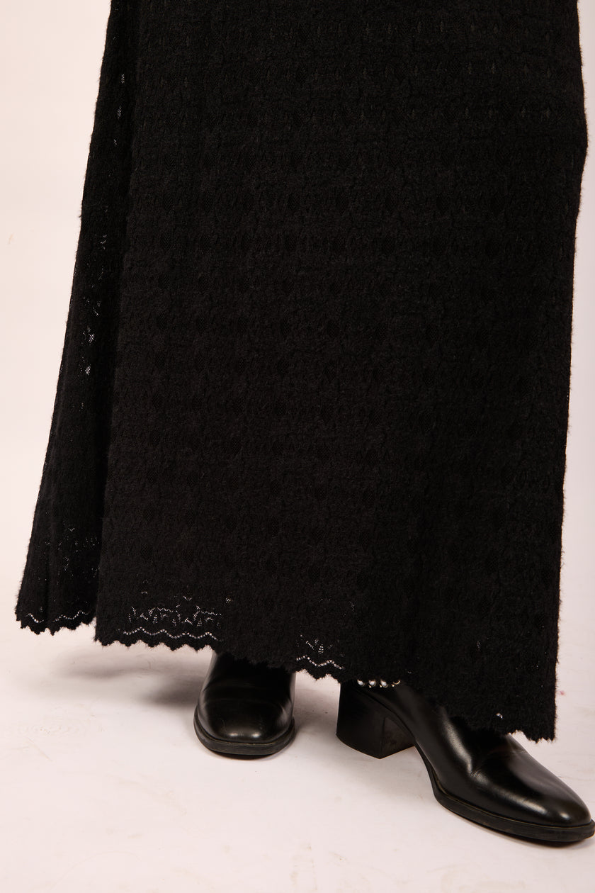 Laureen Black Knit Maxi Skirt – Textured Elegance