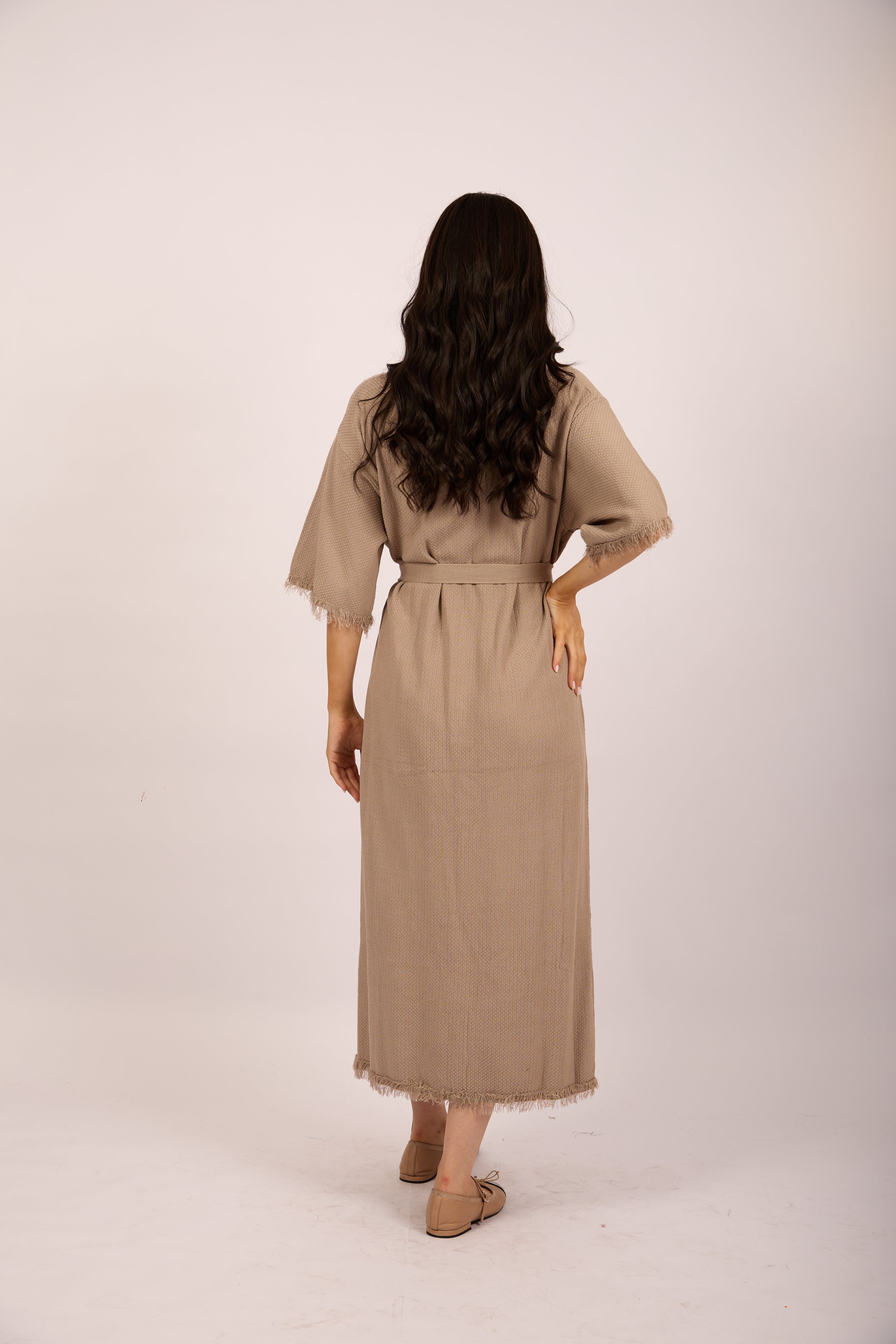Chana Textured Belted Maxi Dress – Black/Taupe