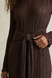 Vaina Pleated Maxi Dress with Tie-Waist