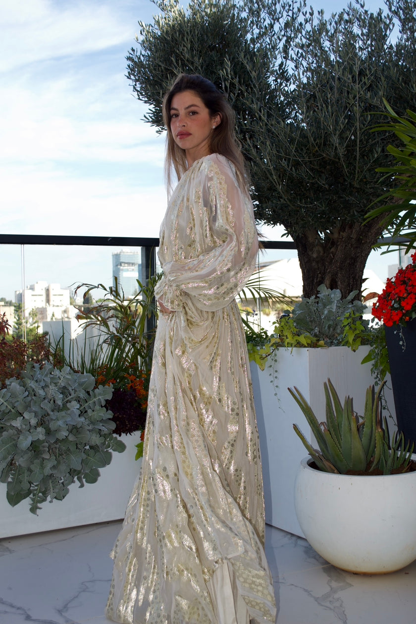 ALESSIA METALLIC-GOLD PLEATED MAXI DRESS.