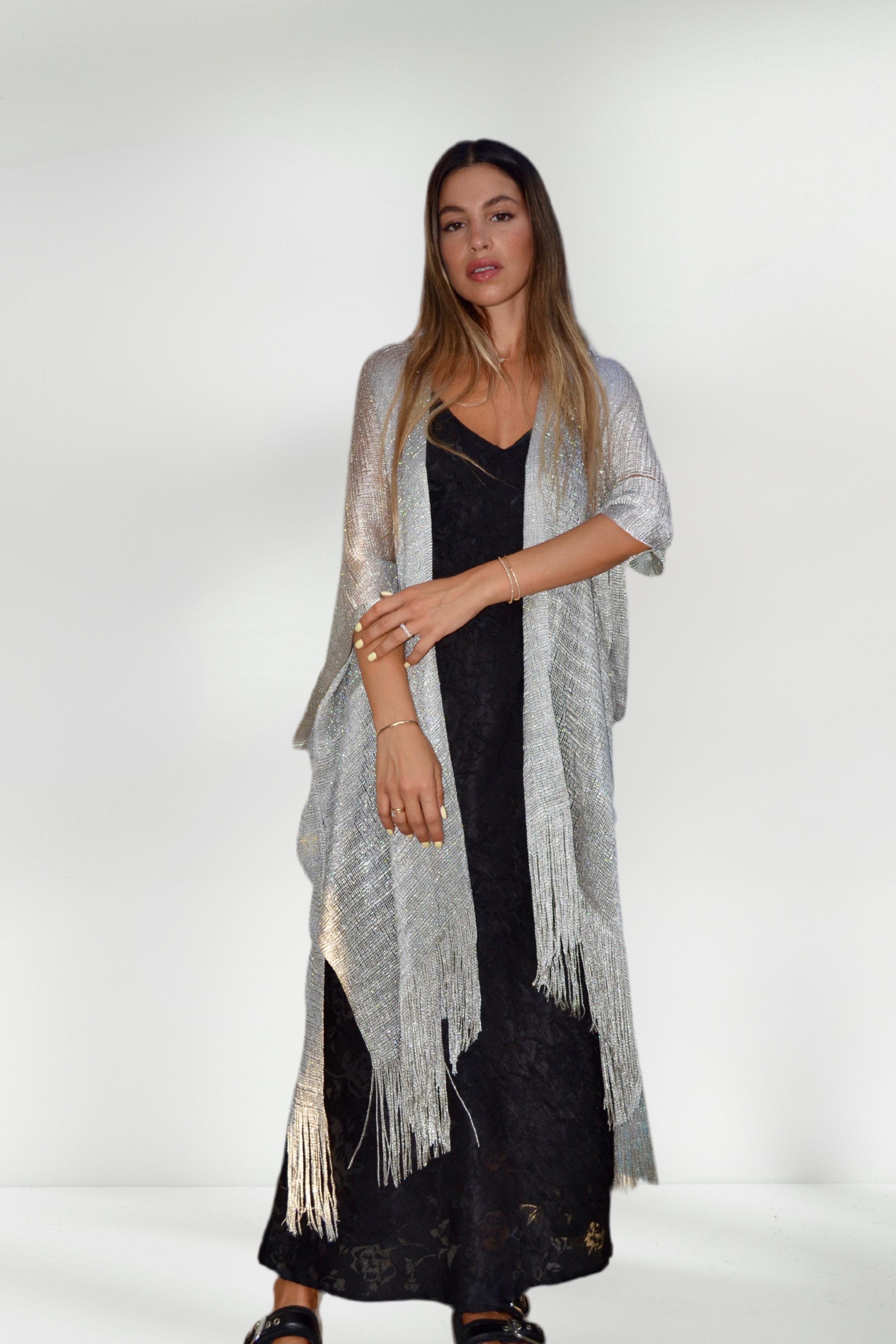 REINA METALLIC GOLD KIMONO WITH FRINGE DETAILS
