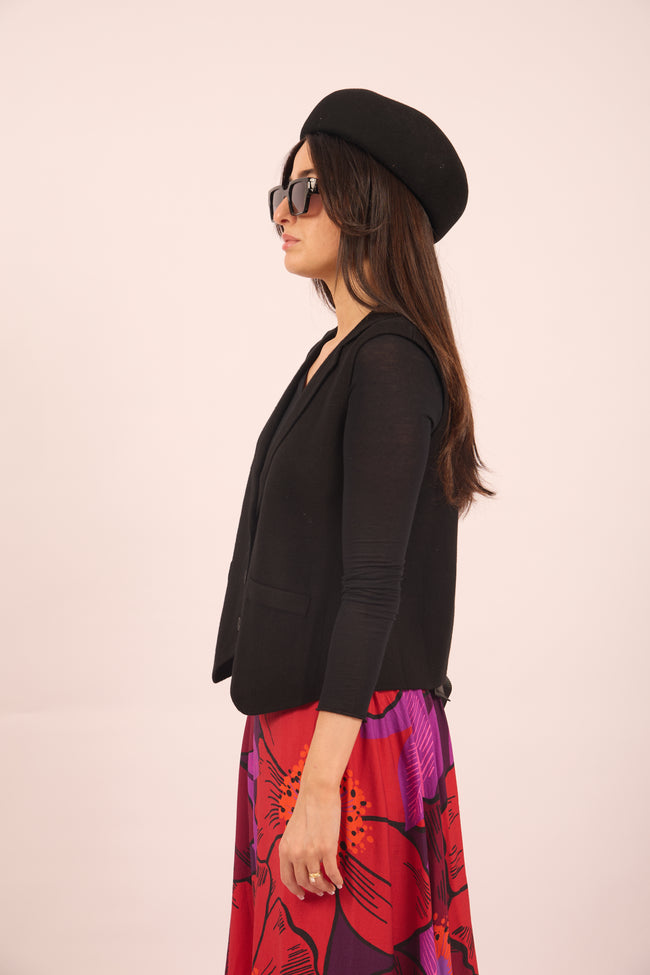 Nora Vest – Black Sleeveless Tailored Vest