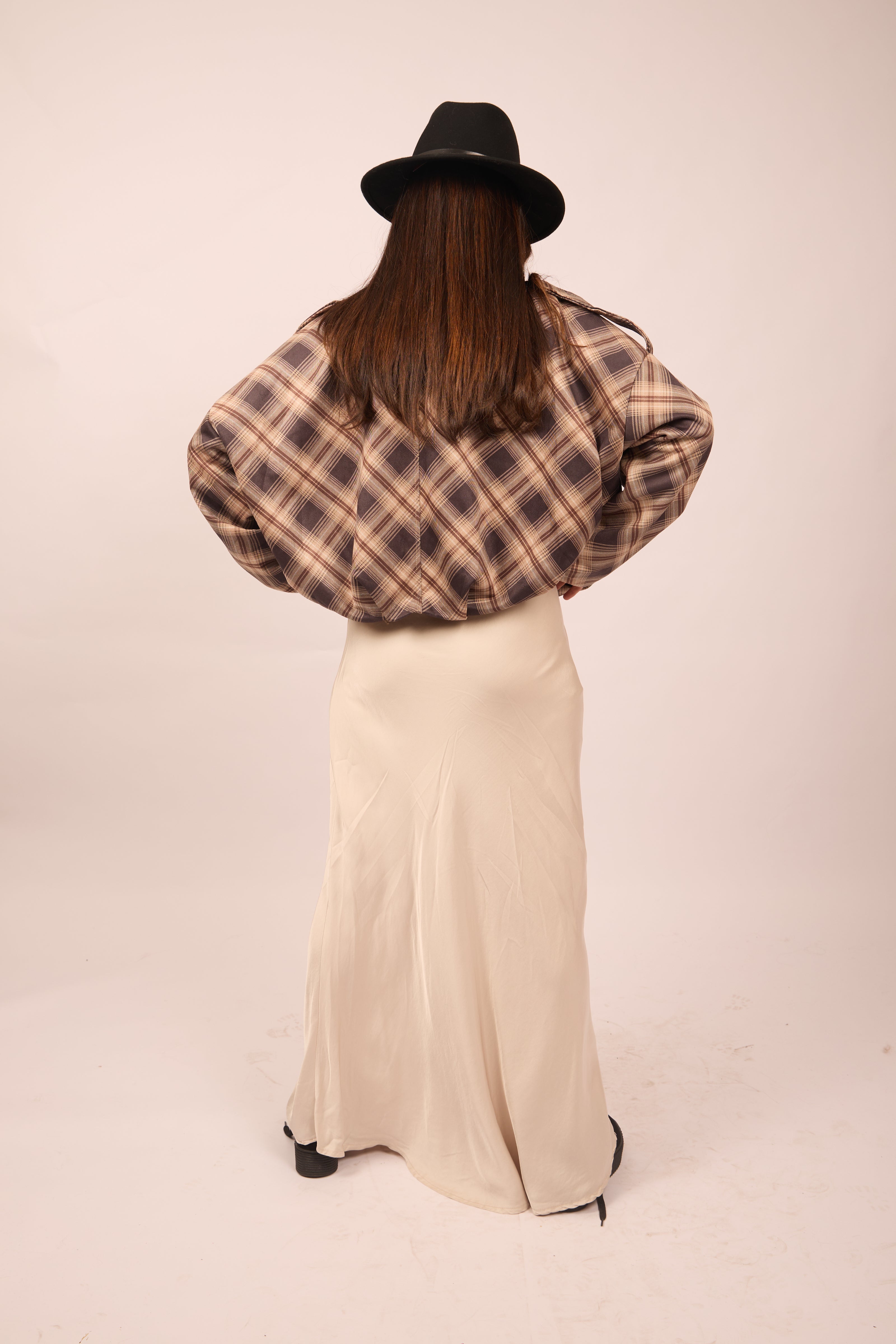 Miranda Oversized Plaid Jacket – Chocolate & Beige Tones